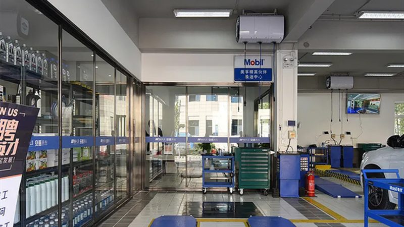 刹车片报警系统通常由以下几部分组成：