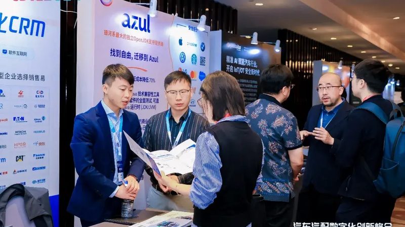 碳纤维机盖，轻量化与美学的完美结合**